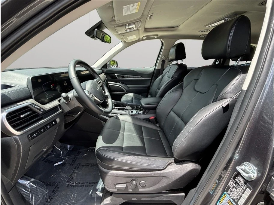 2024 Kia Telluride - Image 2 of 21