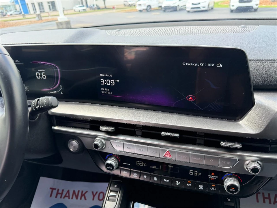 2024 Kia Telluride - Image 27 of 31