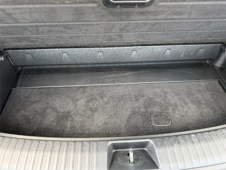 2024 Kia Telluride - Image 14 of 31