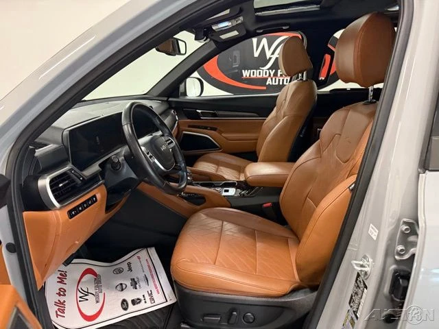 2024 Kia Telluride - Image 11 of 21