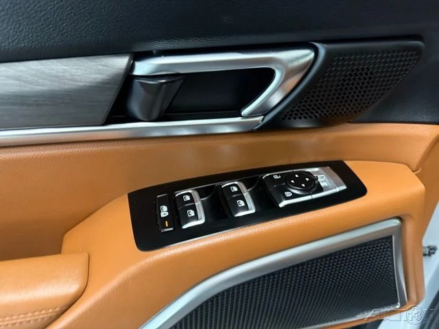 2024 Kia Telluride - Image 15 of 21