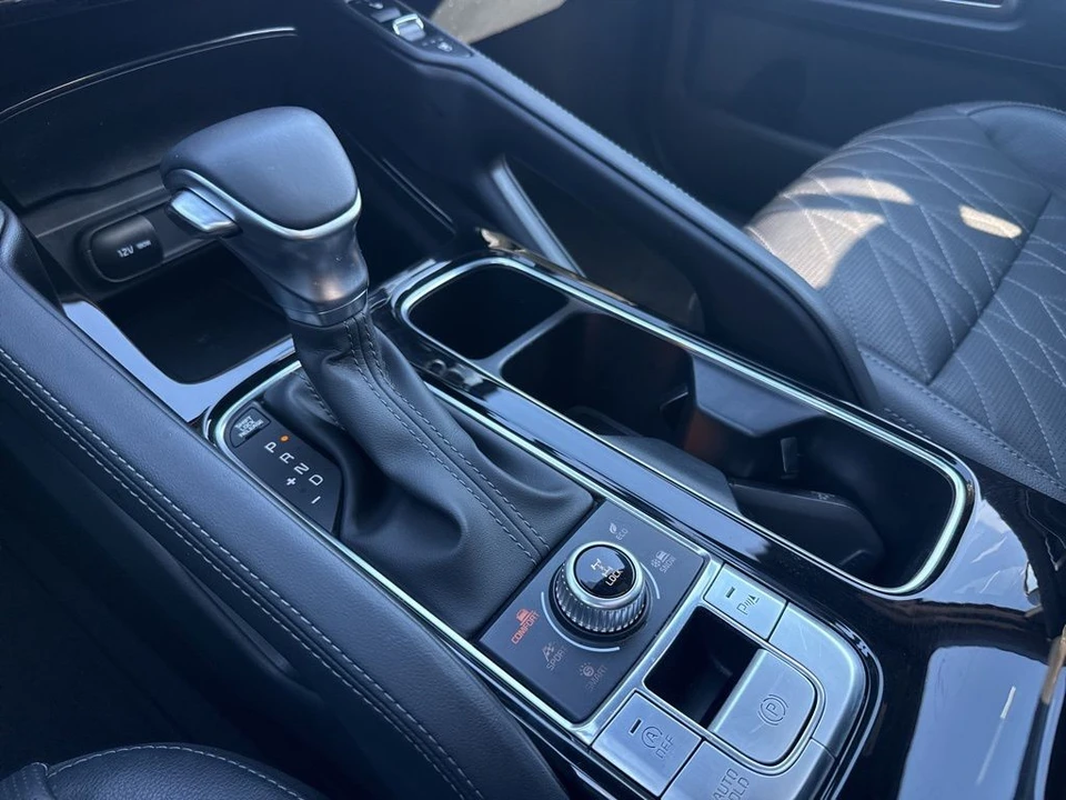 2024 Kia Telluride - Image 18 of 21