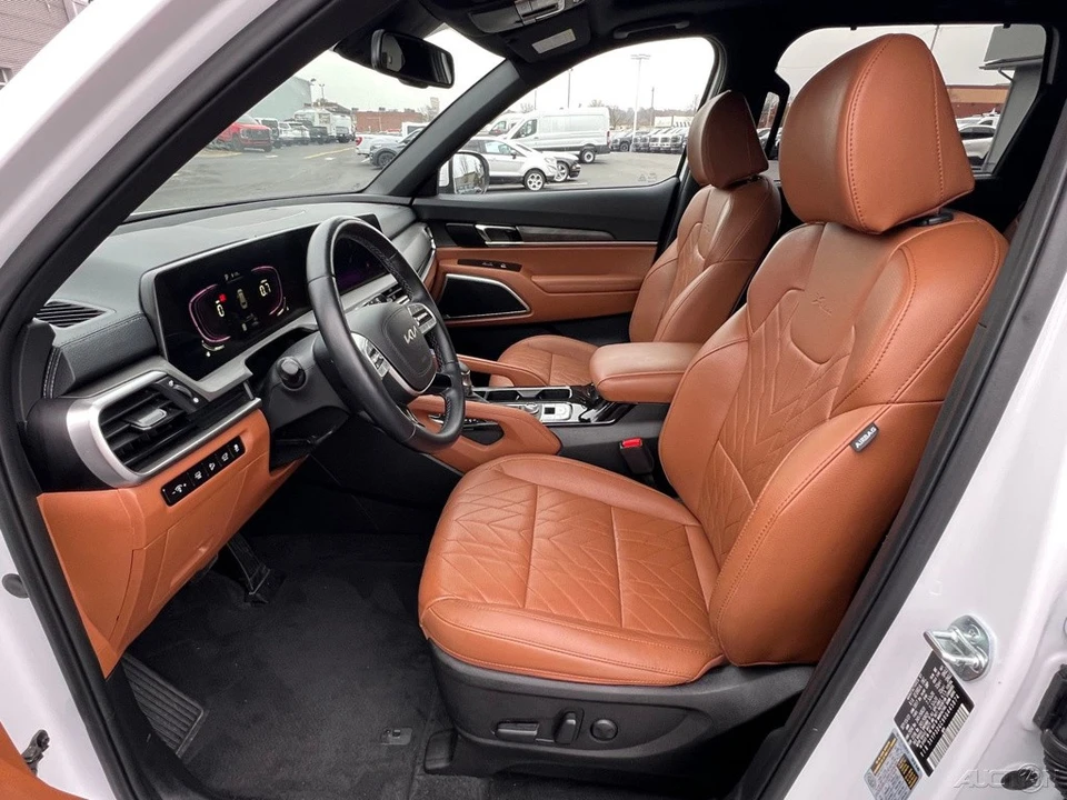 2024 Kia Telluride - Image 11 of 12