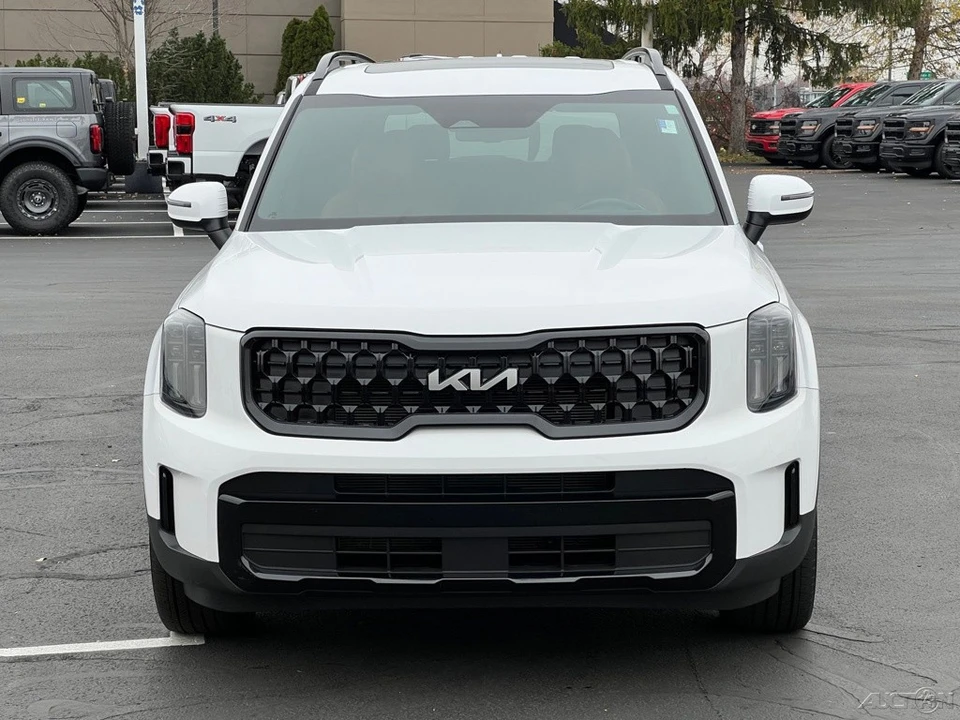 2024 Kia Telluride - Image 8 of 12