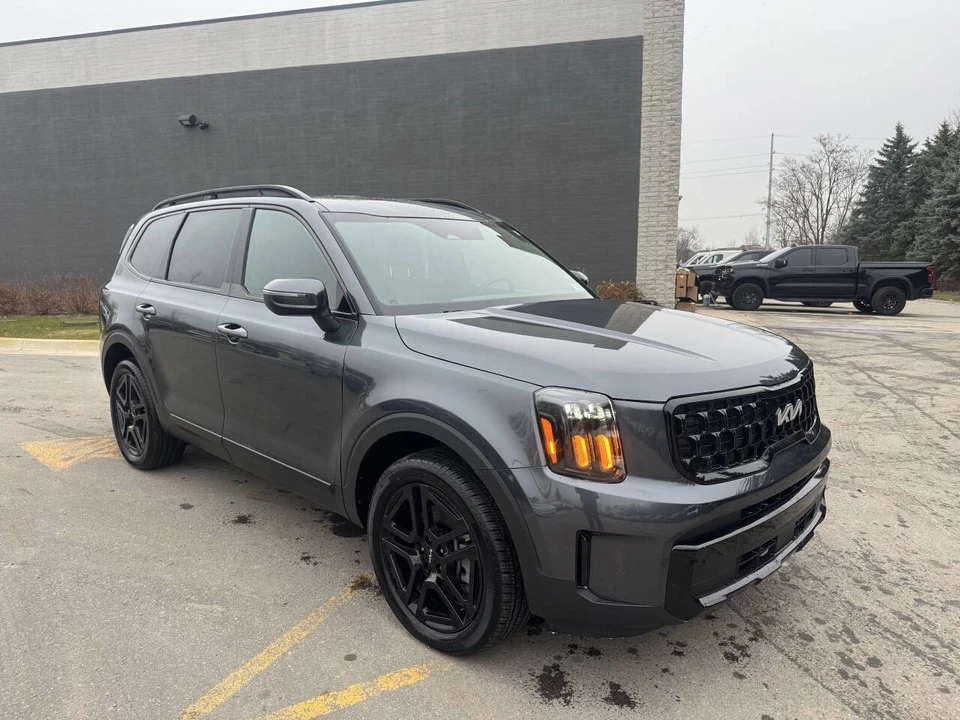 2024 Kia Telluride - Image 3 of 19