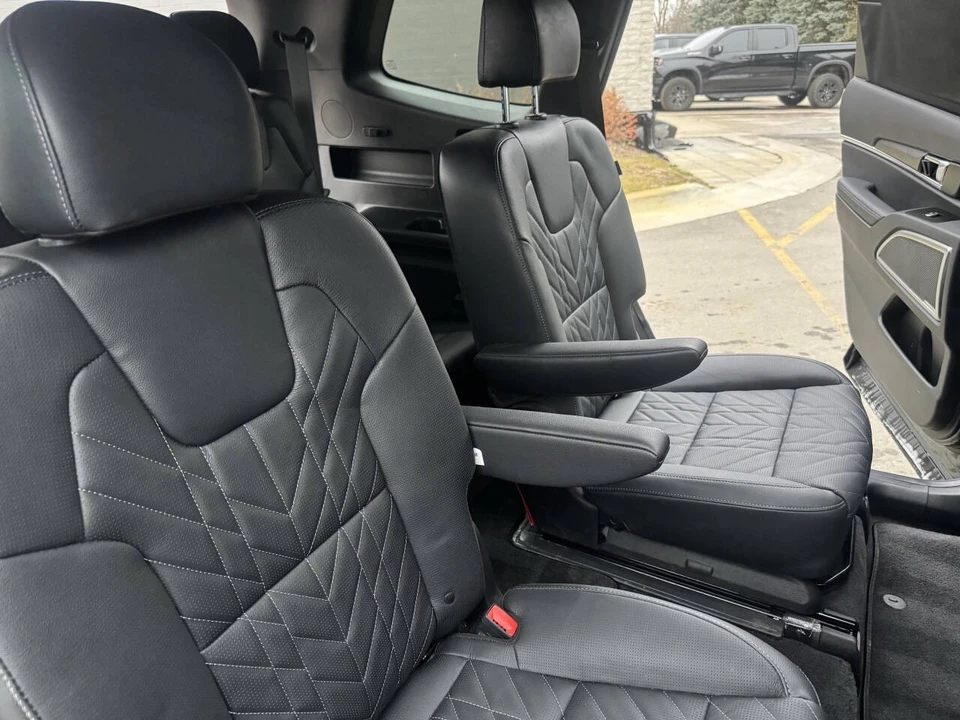 2024 Kia Telluride - Image 12 of 21