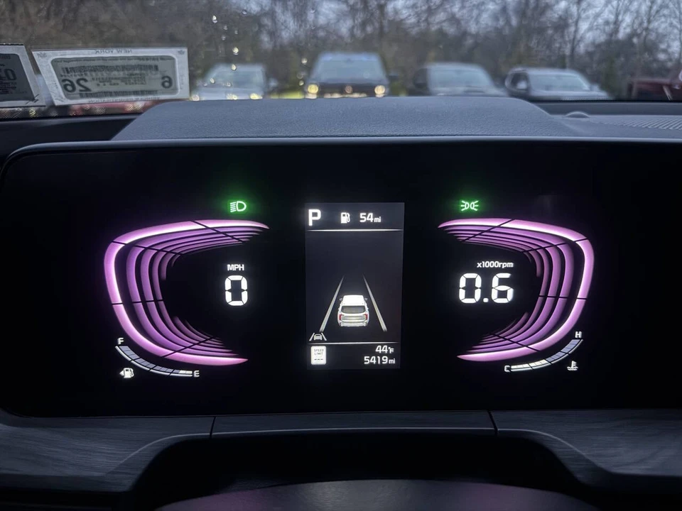 2024 Kia Telluride - Image 18 of 19