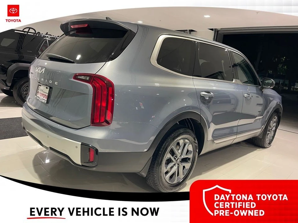 2024 Kia Telluride - Image 8 of 12