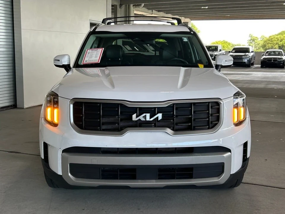 2024 Kia Telluride - Image 2 of 12