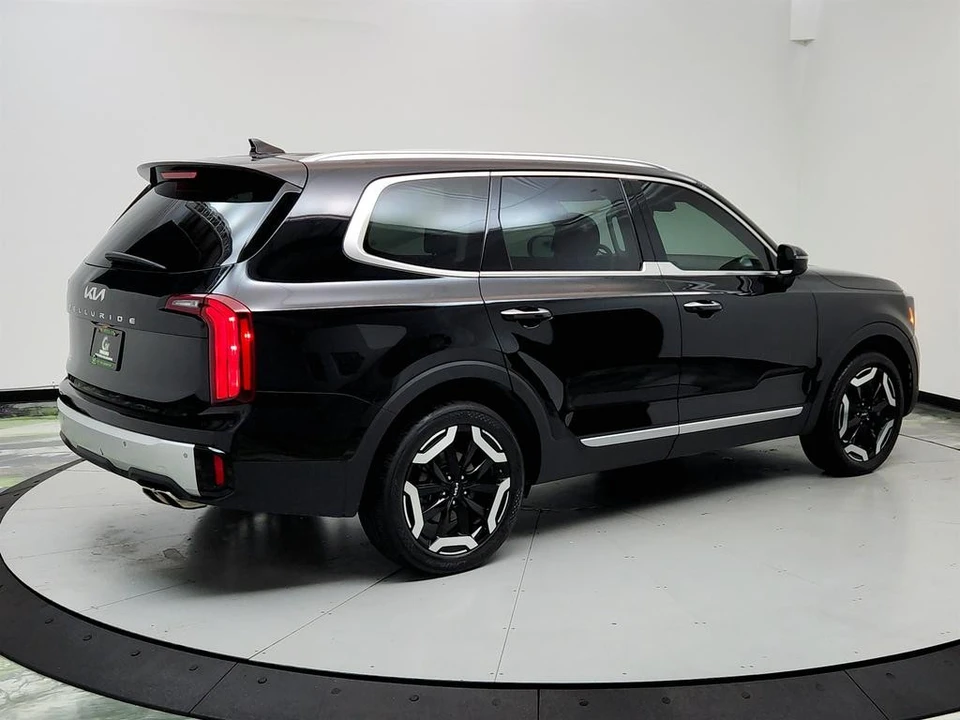 2024 Kia Telluride - Image 5 of 12