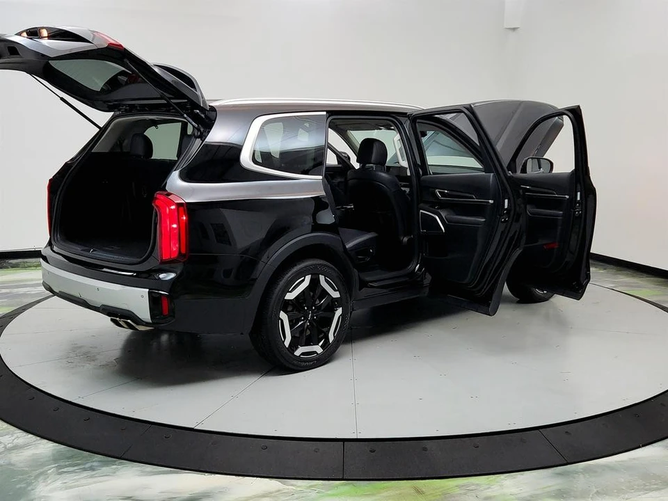 2024 Kia Telluride - Image 11 of 12
