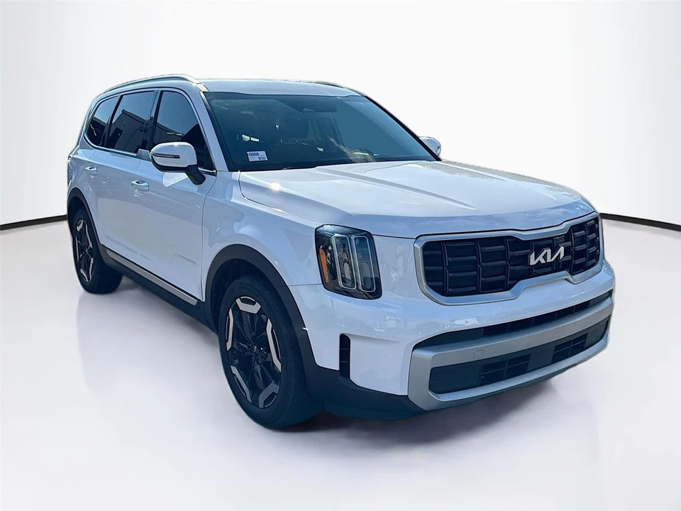2024 Kia Telluride - Image 2 of 15