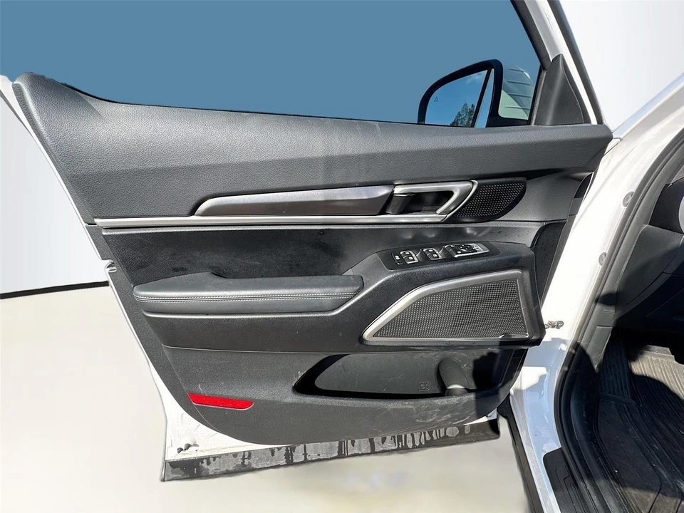 2024 Kia Telluride - Image 9 of 15