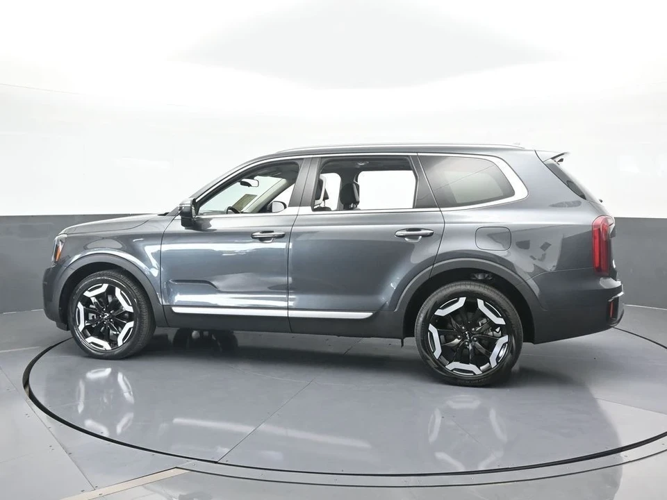 2024 Kia Telluride - Image 3 of 12