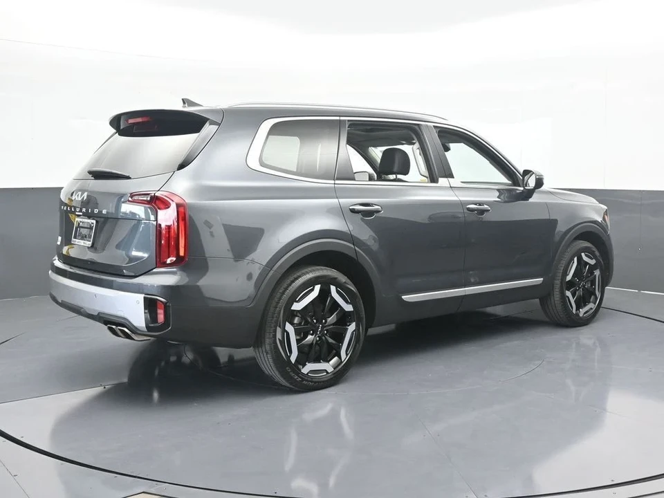 2024 Kia Telluride - Image 6 of 12