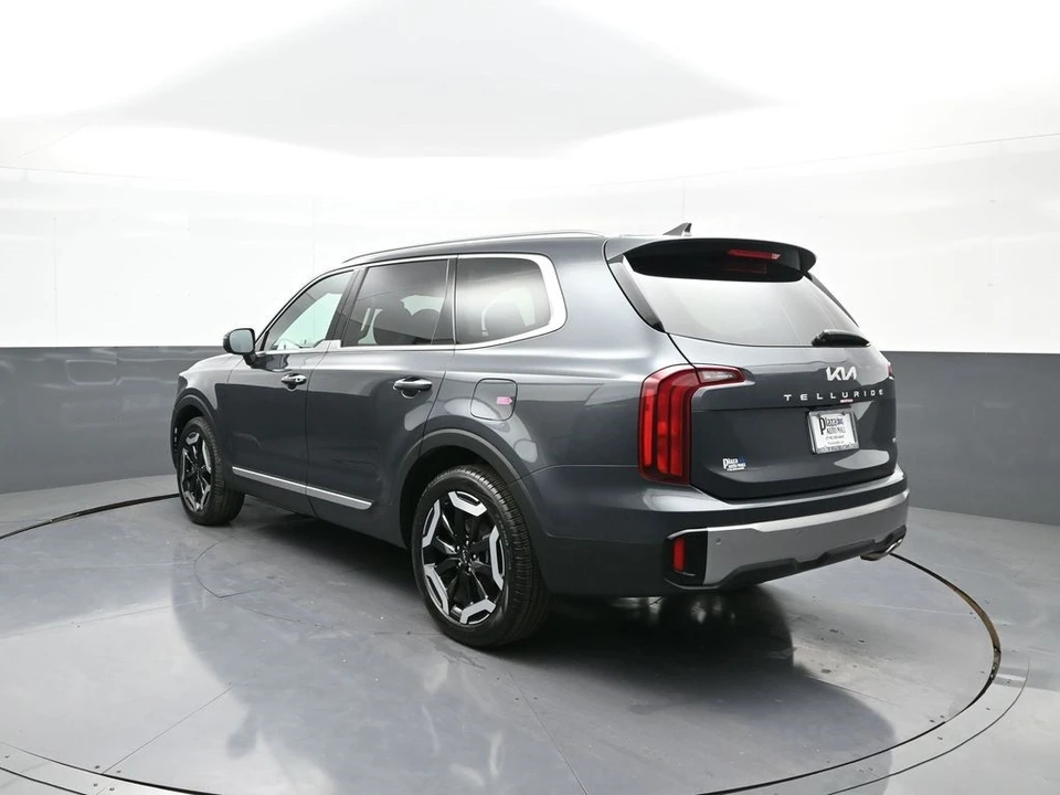 2024 Kia Telluride - Image 8 of 12