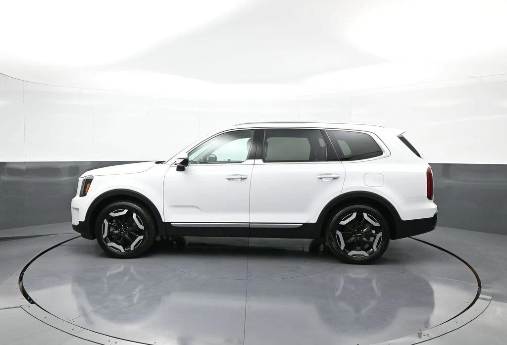 2024 Kia Telluride - Image 9 of 12