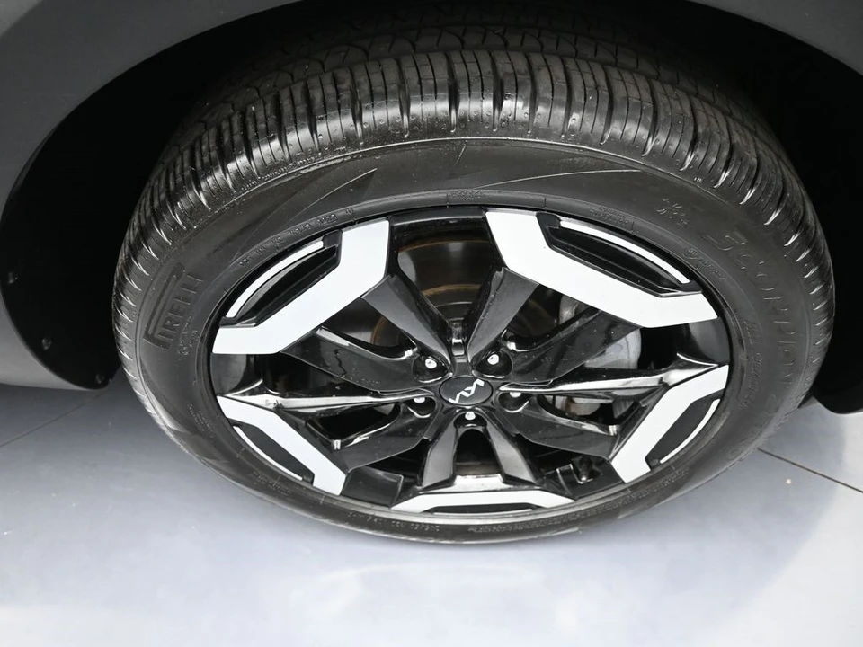 2024 Kia Telluride - Image 13 of 21