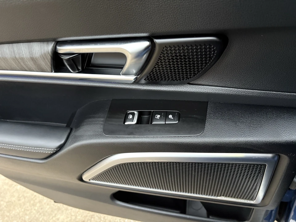 2024 Kia Telluride - Image 16 of 21