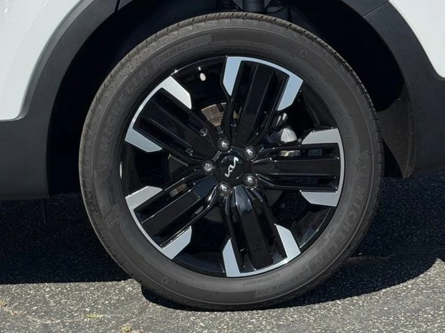 2024 Kia Telluride - Image 12 of 21