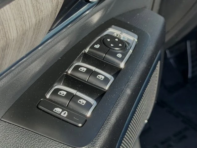 2024 Kia Telluride - Image 16 of 21