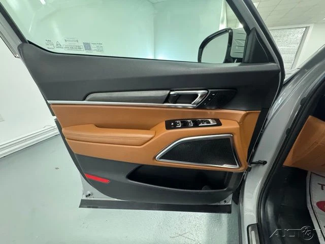 2024 Kia Telluride - Image 14 of 19