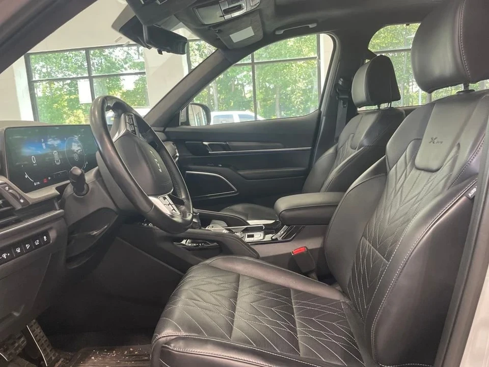 2024 Kia Telluride - Image 2 of 12