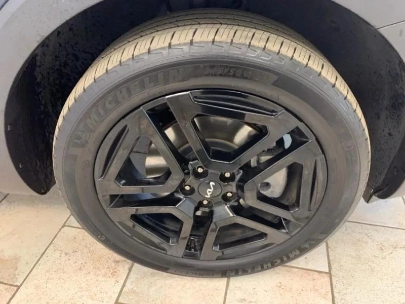 2024 Kia Telluride - Image 11 of 12