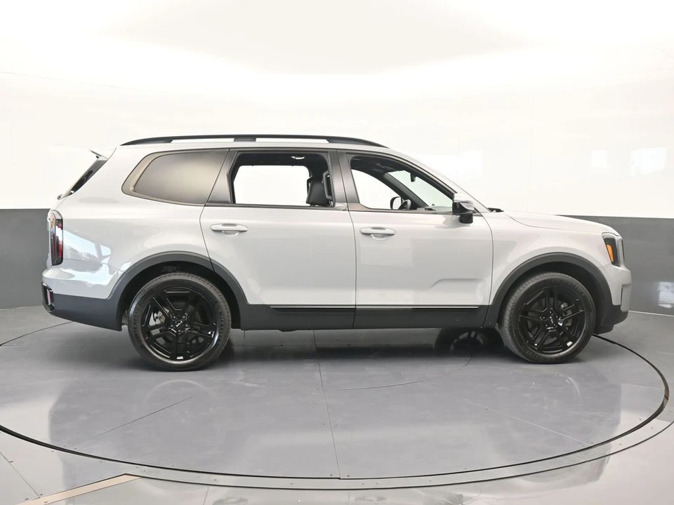 2024 Kia Telluride - Image 7 of 12