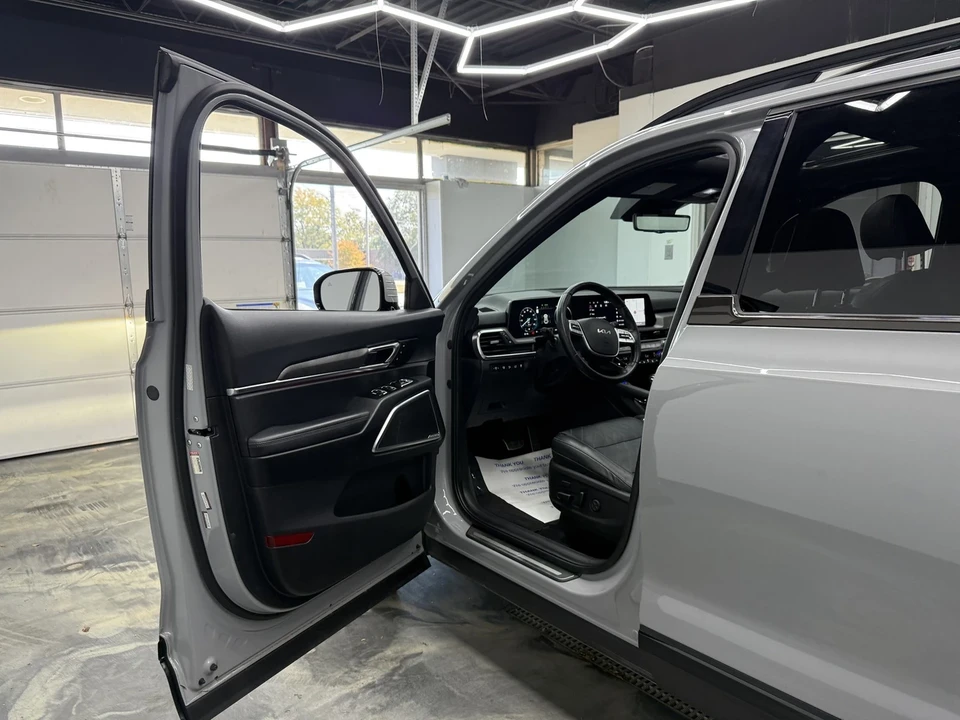 2024 Kia Telluride - Image 10 of 21
