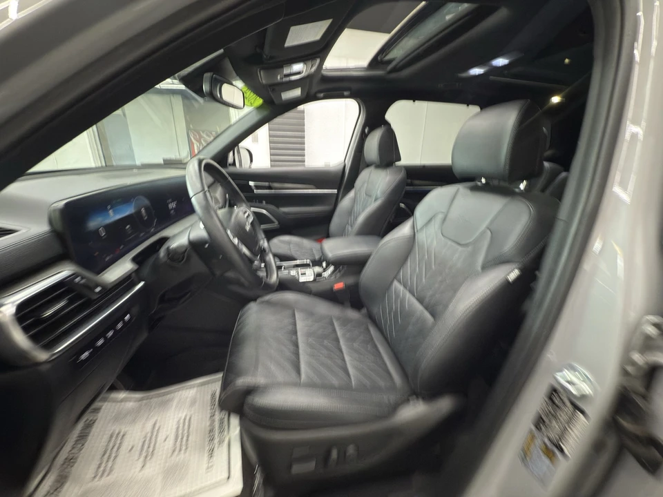 2024 Kia Telluride - Image 13 of 21
