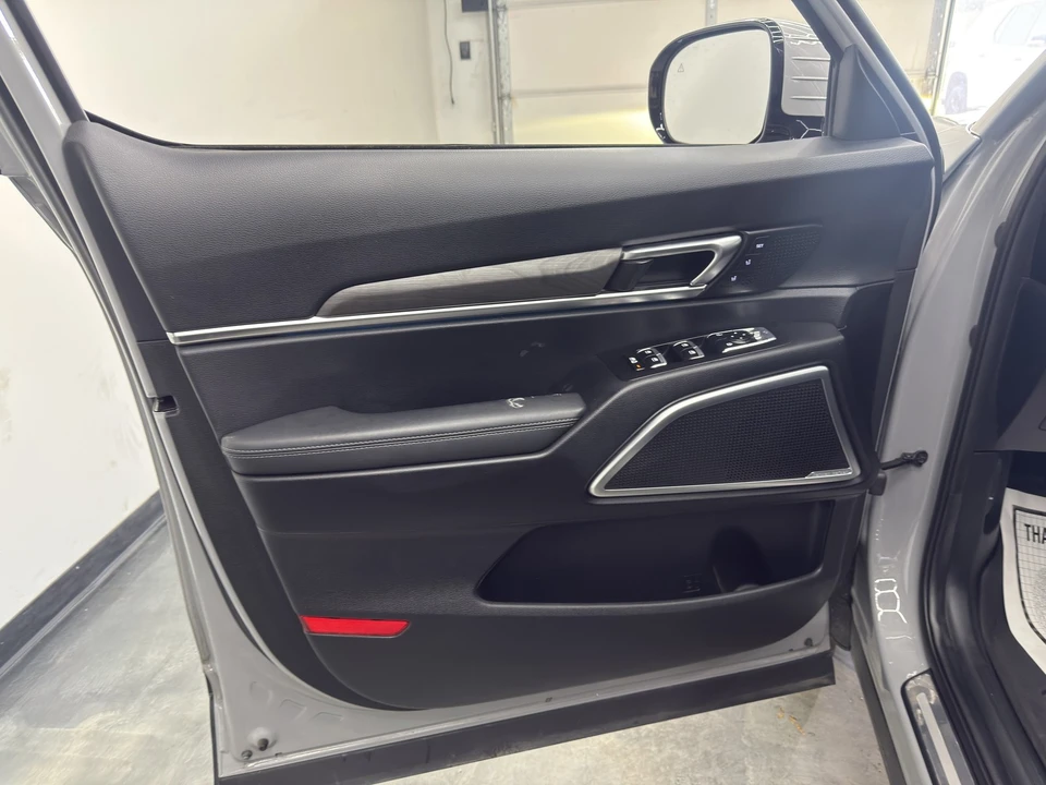 2024 Kia Telluride - Image 10 of 21