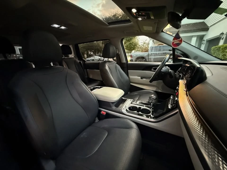 2024 Kia Carnival - Image 7 of 11