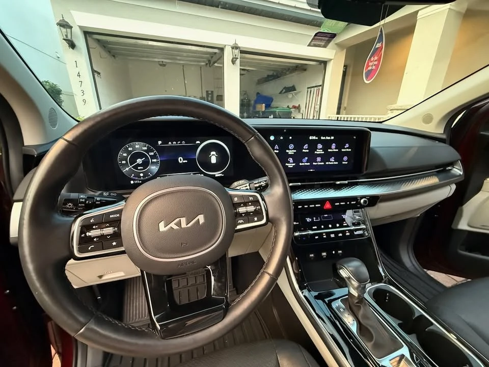 2024 Kia Carnival - Image 4 of 11