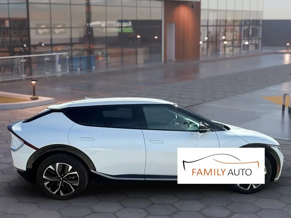 2024 Kia EV6 - Image 12 of 20