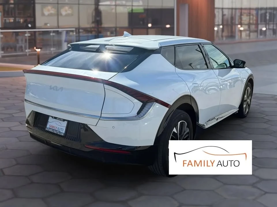 2024 Kia EV6 - Image 15 of 20