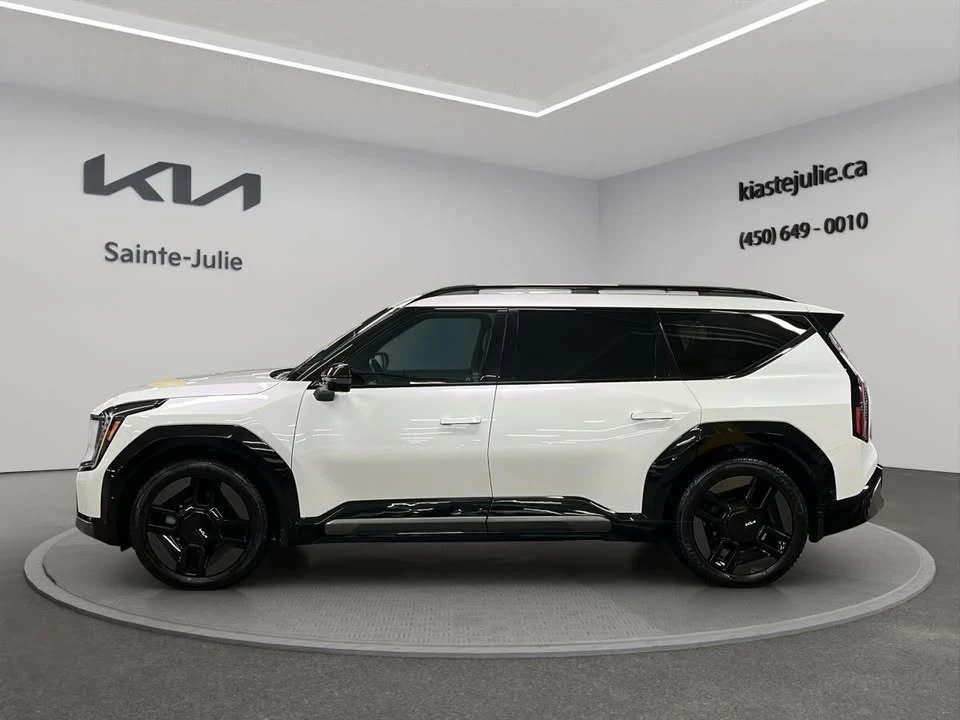 2024 Kia EV9 - Image 2 of 19