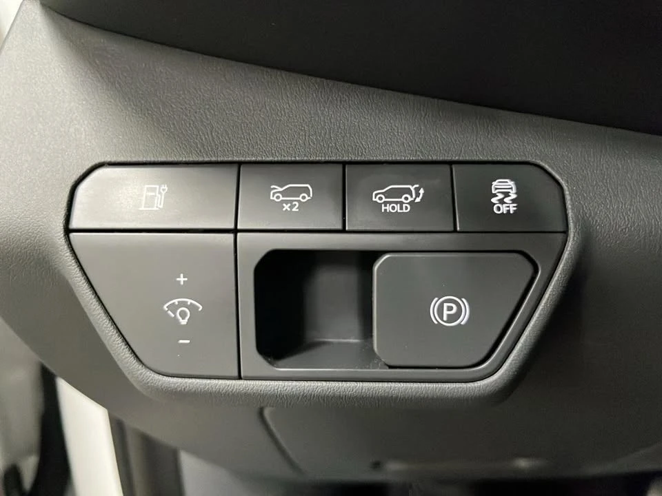 2024 Kia EV9 - Image 14 of 19