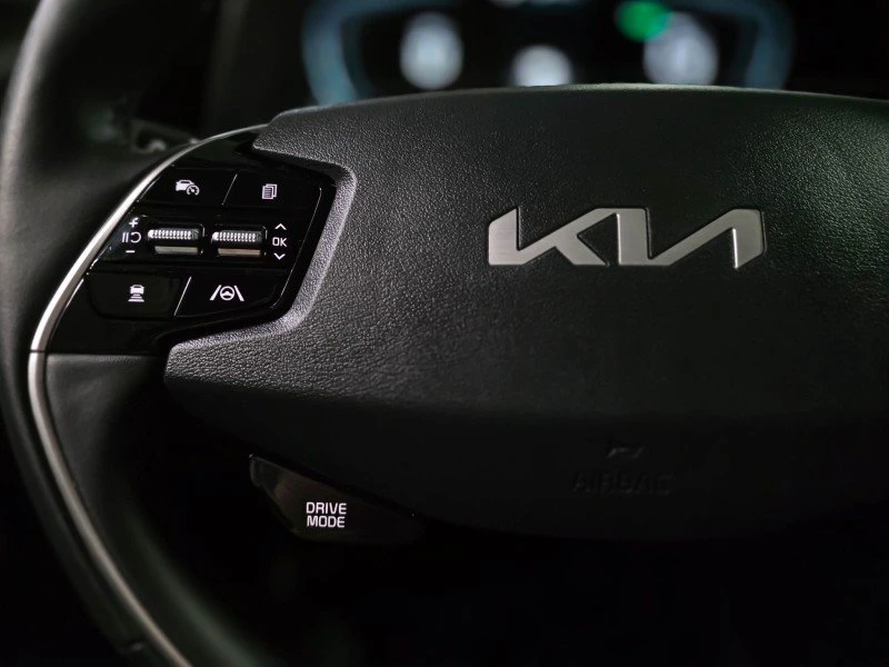 2024 Kia Niro - Image 9 of 19
