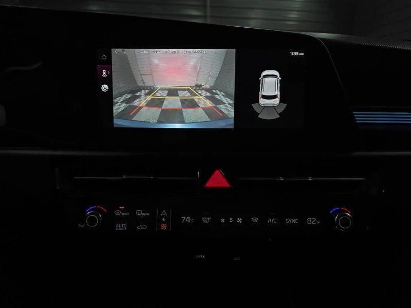 2024 Kia Niro - Image 13 of 19