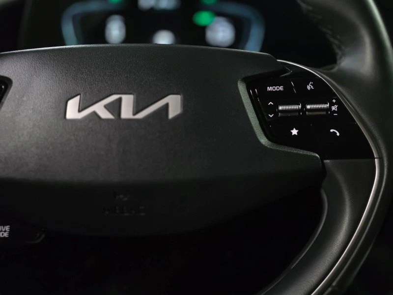 2024 Kia Niro - Image 10 of 19