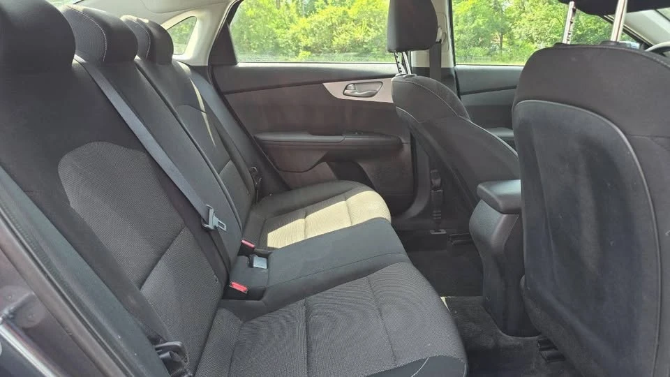 2024 Kia Forte - Image 10 of 17