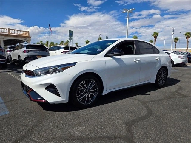 2024 Kia Forte - Image 2 of 9