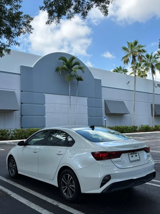 2024 Kia Forte - Image 6 of 9