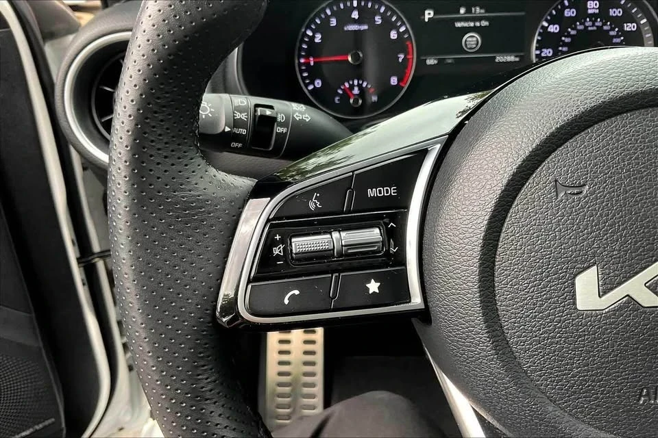 2024 Kia Forte - Image 13 of 19