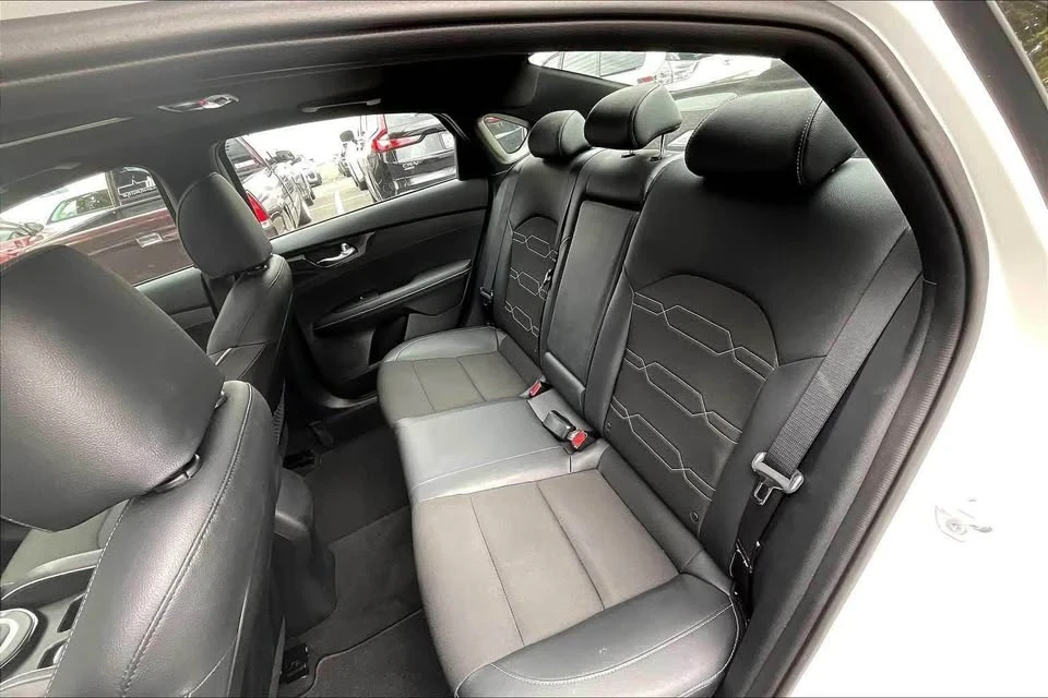 2024 Kia Forte - Image 10 of 19