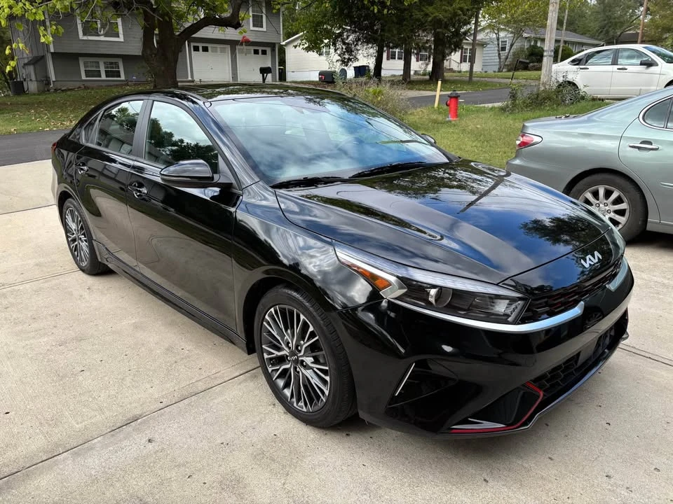 2024 Kia Forte - Image 2 of 9