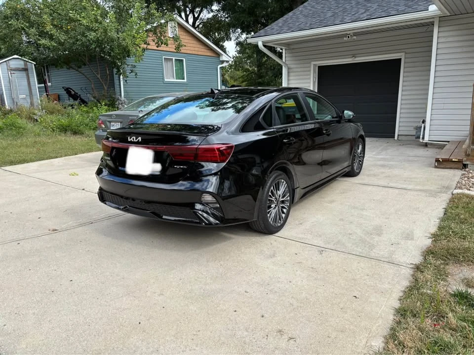2024 Kia Forte - Image 4 of 9