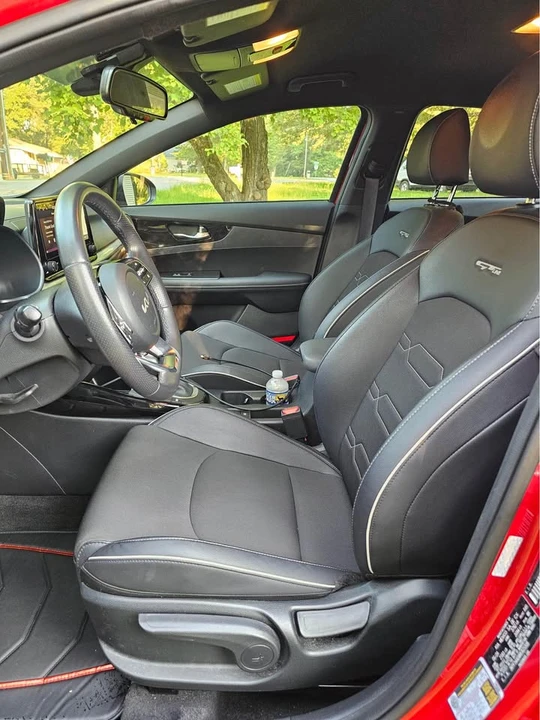 2024 Kia Forte - Image 6 of 12