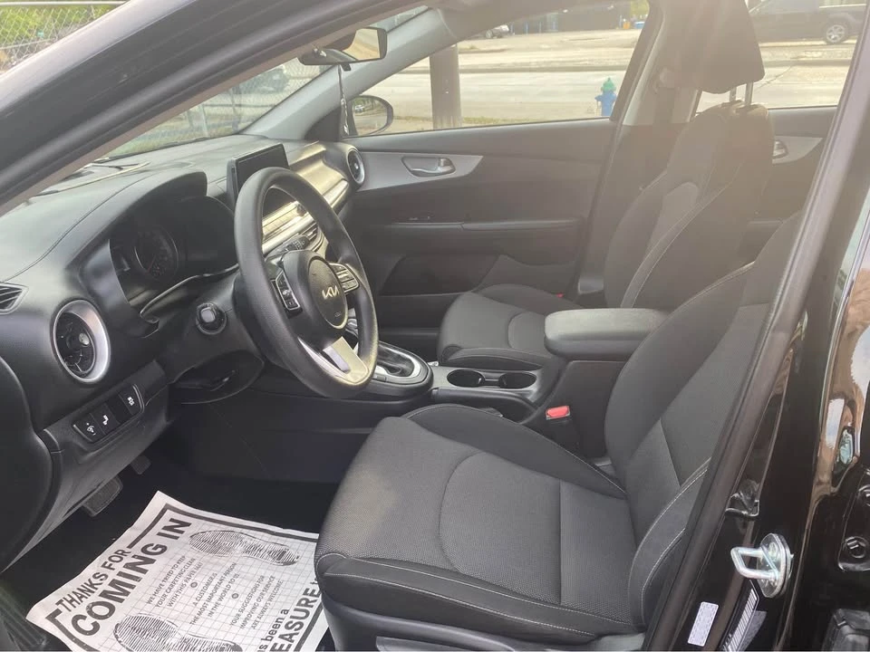 2024 Kia Forte - Image 9 of 16
